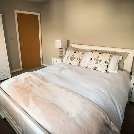 The Hidden Lady * York